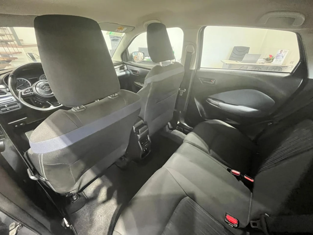 imagen 0 de vehiculo con id 2141